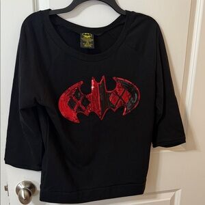 DC Comics Black and Red Sequin Batman 3/4 Sleeve Tee